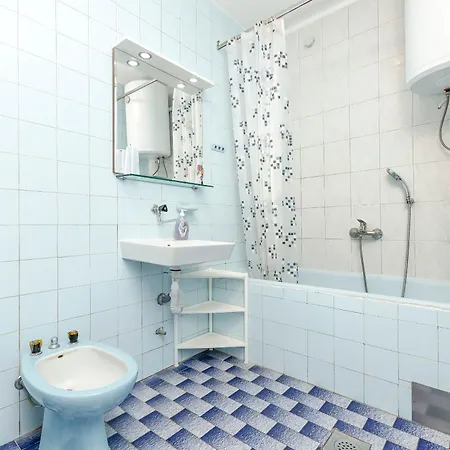 Apartment Branka Tisno